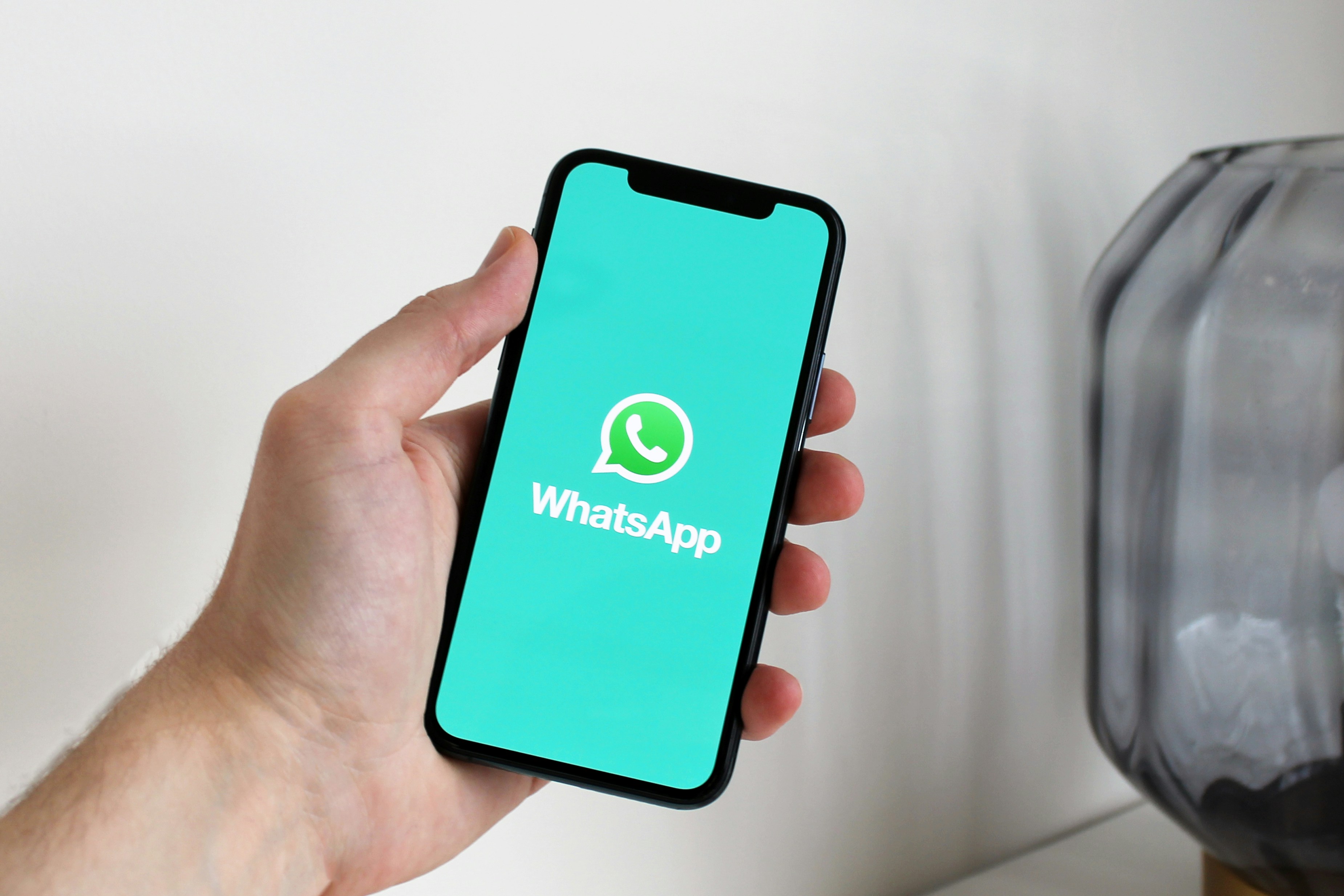 Vender pelo WhatsApp ainda vale a pena?